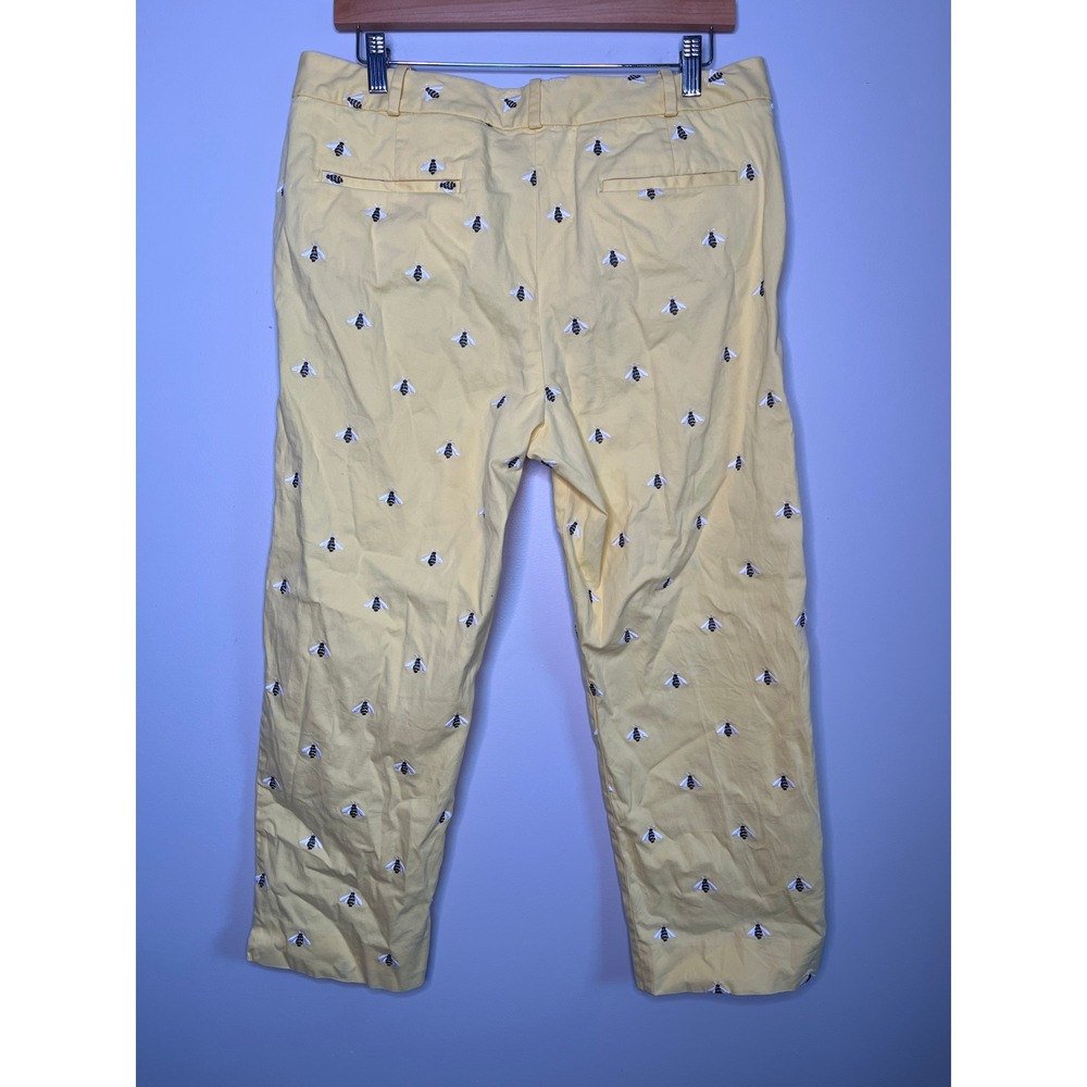 Talbots Curvy Butter Yellow Embroidered Bees Novelty Cropped Capri Pants 12 - Picture 3 of 6